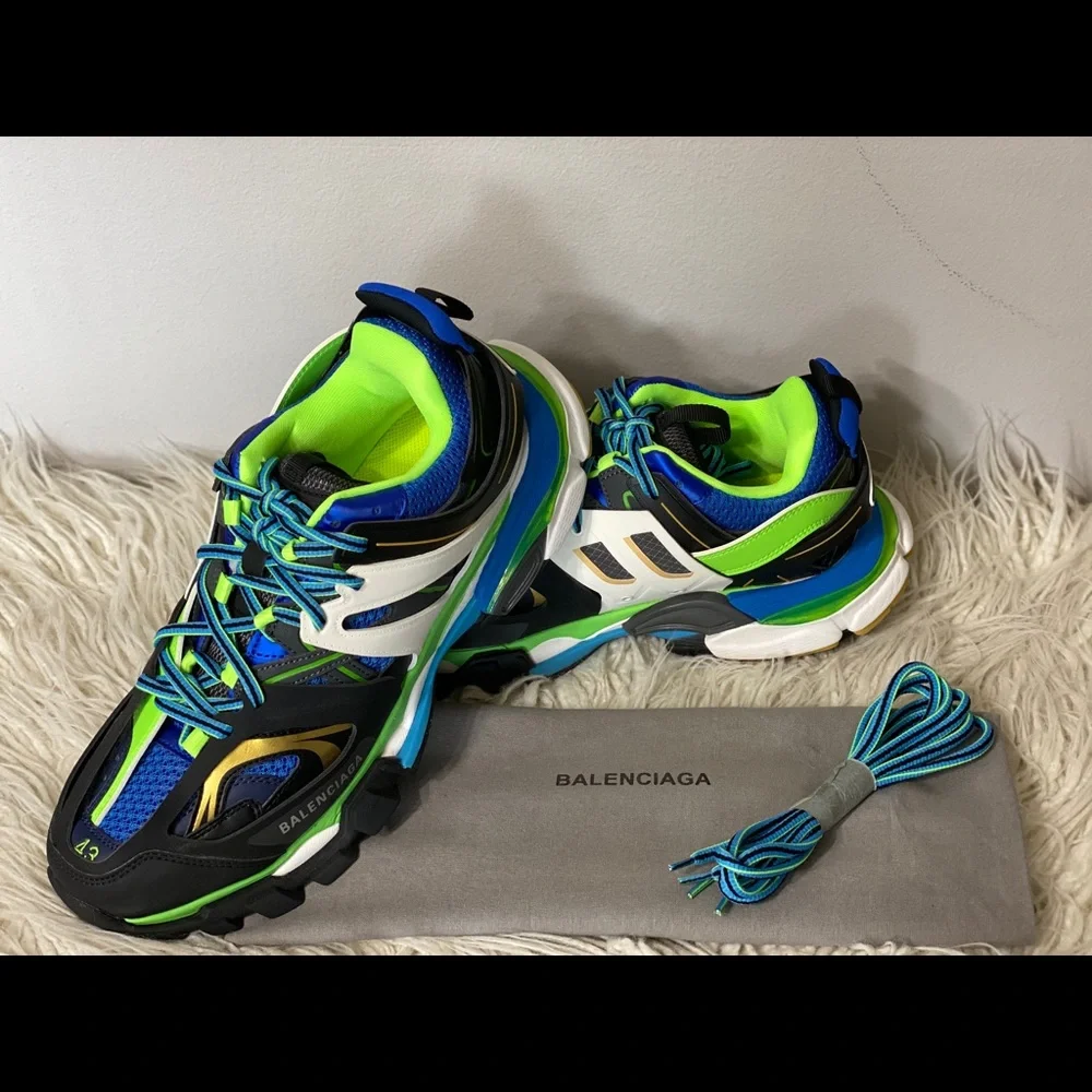 Balenciaga Tracker Trainer - Picture 4 of 8